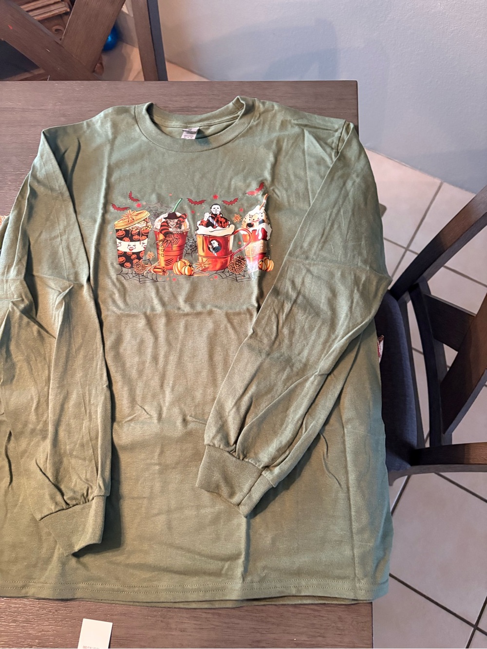Women’s Long-Sleeve Green Graphic Shirt